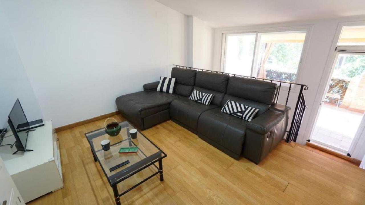 Duplex Puerta Carmona - Kainga Homes Севиля Екстериор снимка