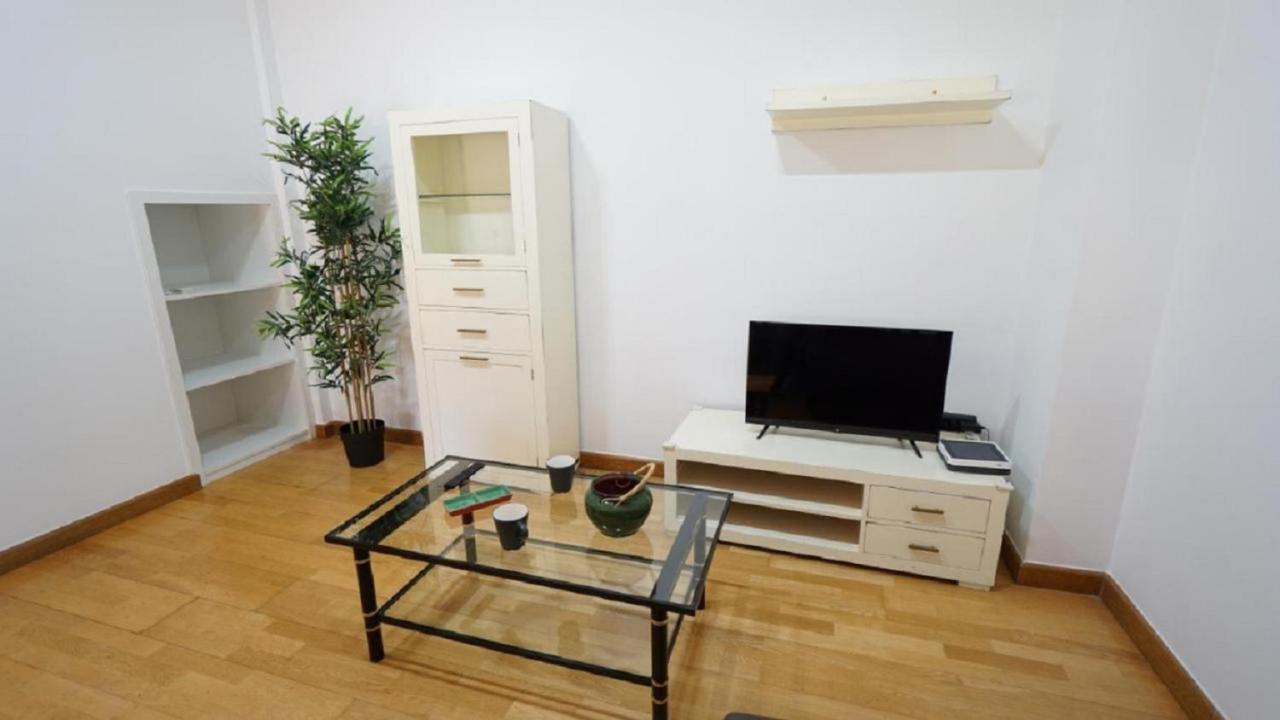 Duplex Puerta Carmona - Kainga Homes Севиля Екстериор снимка